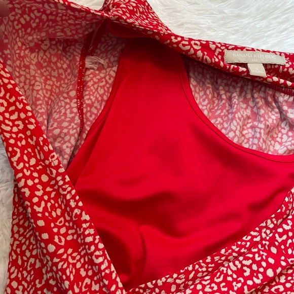 Banana Republic Sleeveless Blouse Size Small - Picture 3 of 6